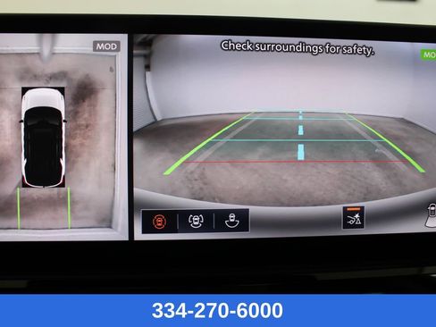 New 2026 Nissan Pathfinder SL image 12