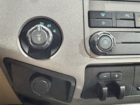 Used 2012 Ford F250 XLT w/ XLT Value Pkg AWD/4WD image 15