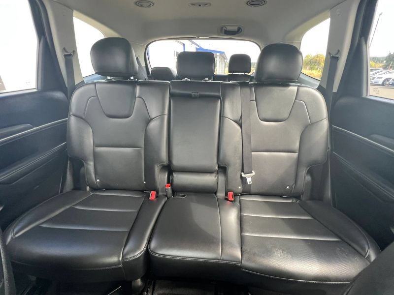 Used 2021 Kia Telluride LX AWD/4WD image 22