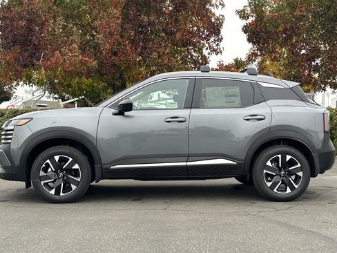 New 2026 Nissan Kicks SV image 7