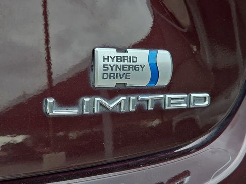 Used 2013 Toyota Avalon Limited FWD image 11