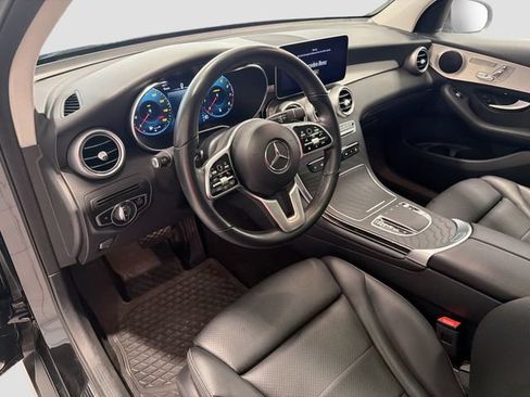 Used 2022 Mercedes-Benz GLC 300 4MATIC image 10