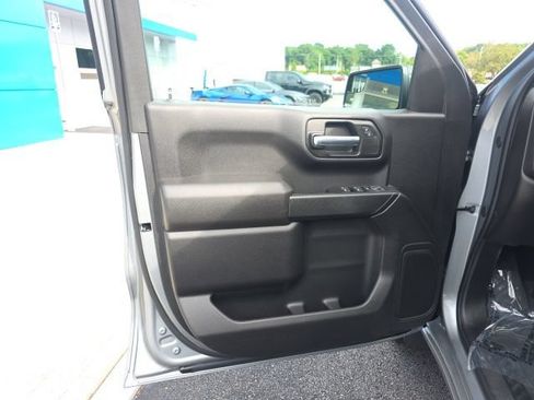 Used 2025 Chevrolet Silverado 1500 Custom AWD/4WD image 15