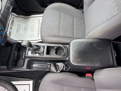 Used 2018 Toyota Tacoma TRD Off-Road image 27