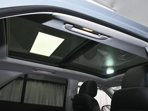 Used 2024 Mercedes-Benz GLE 450 4MATIC image 58