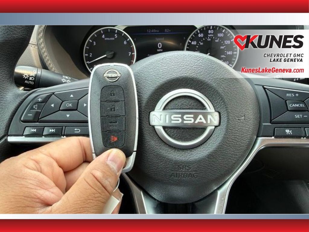 Used 2024 Nissan Sentra SV FWD image 34