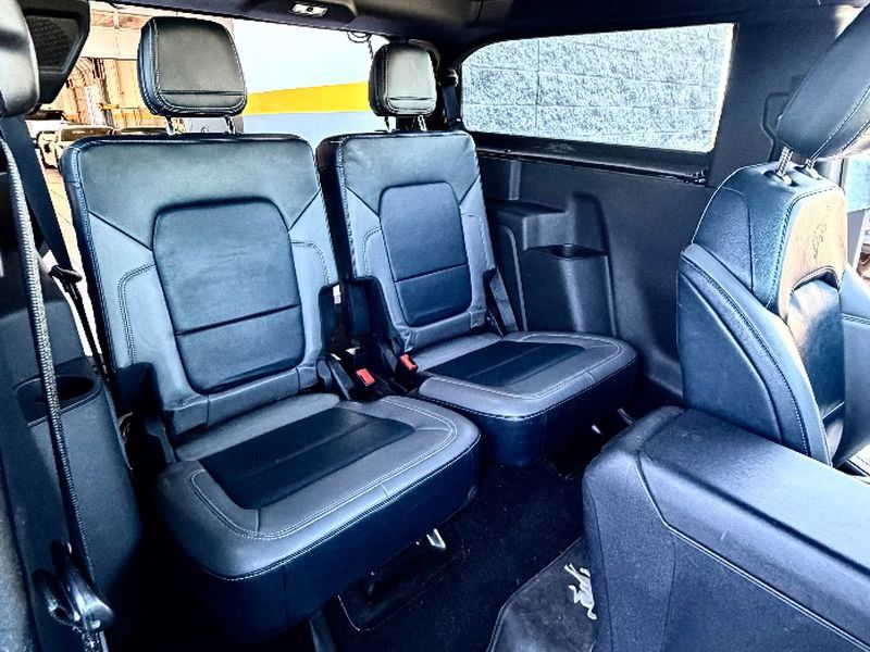 Used 2022 Ford Bronco Outer Banks AWD/4WD image 17