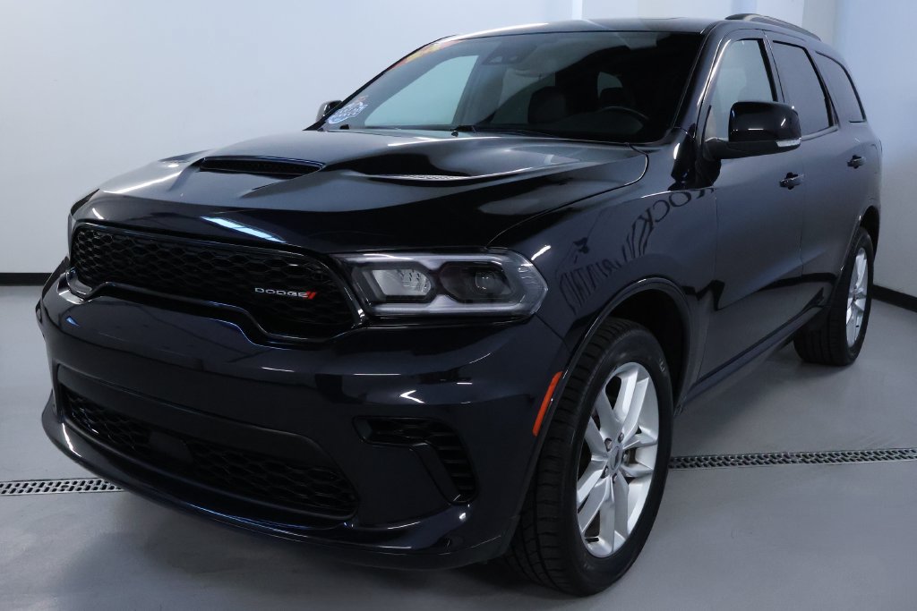 Used 2024 Dodge Durango GT AWD/4WD image 3