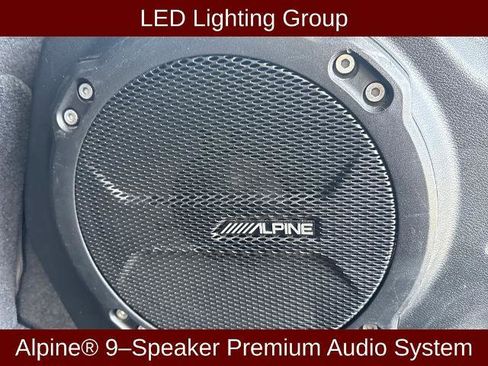 Used 2019 Jeep Wrangler Unlimited Sahara w/ Quick Order Package 24M Moab image 18