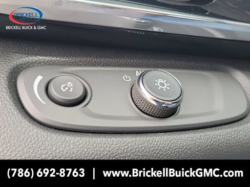 New 2026 Buick Envista Sport Touring w/ Convenience I Package FWD image 25