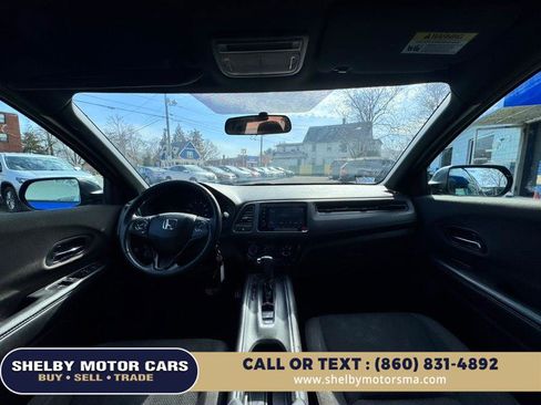 Used 2019 Honda HR-V Sport image 18