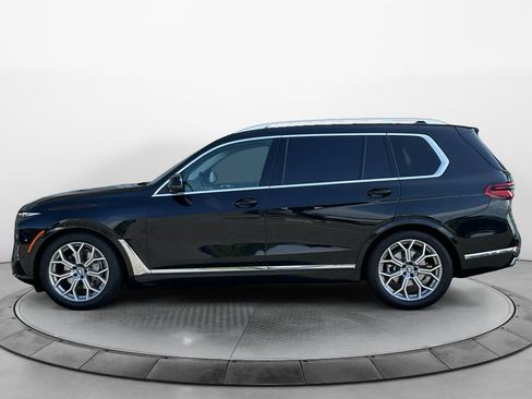 Used 2024 BMW X7 xDrive40i AWD/4WD image 4