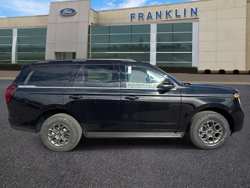 New 2026 Ford Expedition Active RWD image 8