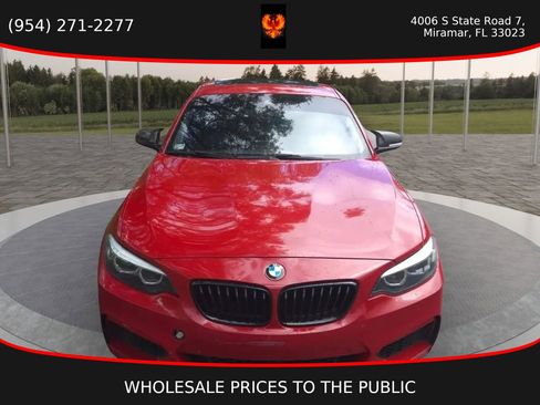Used 2020 BMW 230i Coupe w/ M Sport Package RWD image 2