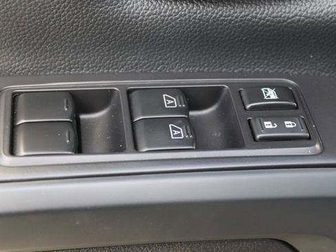 Used 2021 Nissan Titan S w/ S Utility Package image 16