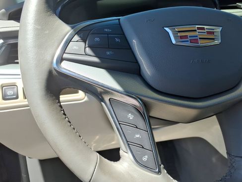 Certified 2023 Cadillac XT5 Premium Luxury AWD/4WD image 25