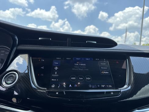 Used 2023 Cadillac XT6 Sport w/ Technology Package AWD/4WD image 22