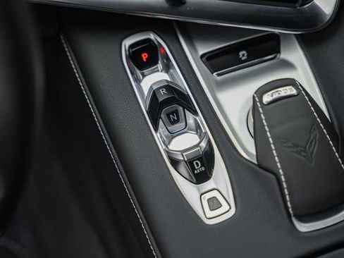 Used 2020 Chevrolet Corvette Stingray Coupe w/ Z51 Performance Package image 25