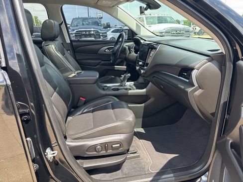 Used 2020 Chevrolet Traverse Premier w/ Redline Edition AWD/4WD image 30