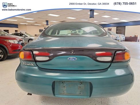 Used 1997 Ford Taurus GL FWD image 11