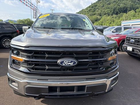 Used 2025 Ford F150 XLT AWD/4WD image 9