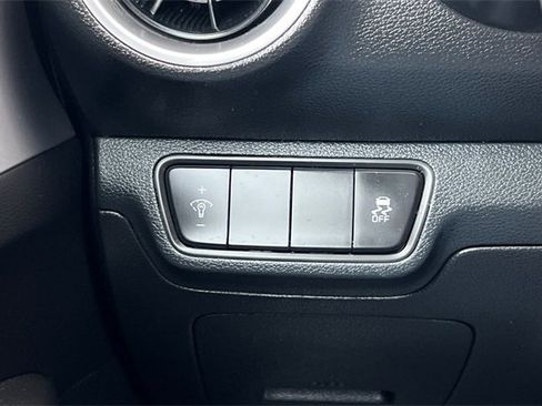 Used 2023 Kia Forte LXS image 34