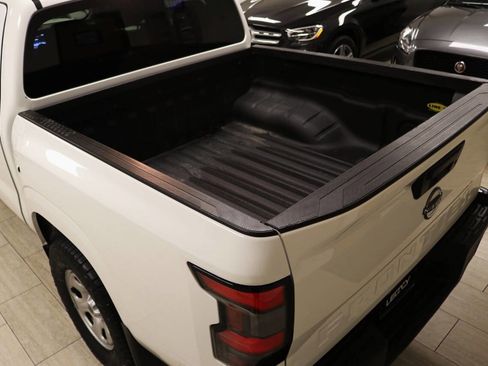 Used 2022 Nissan Frontier S image 72
