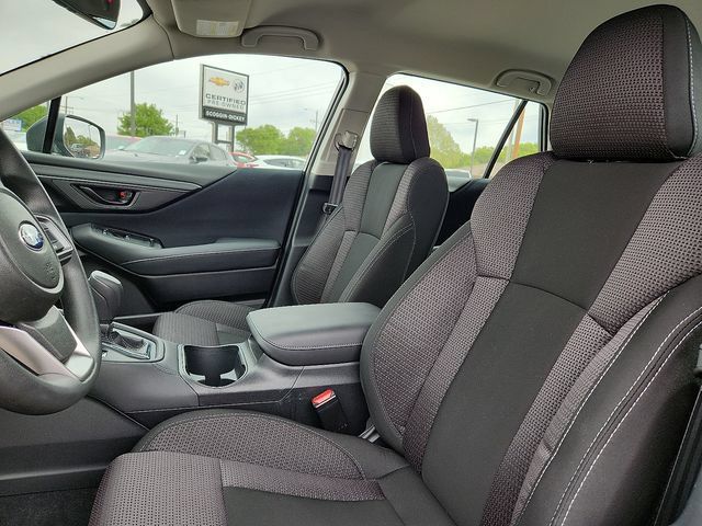 Certified 2025 Subaru Outback AWD/4WD image 13