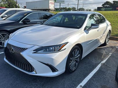 Used 2020 Lexus ES 350 w/ Premium Package