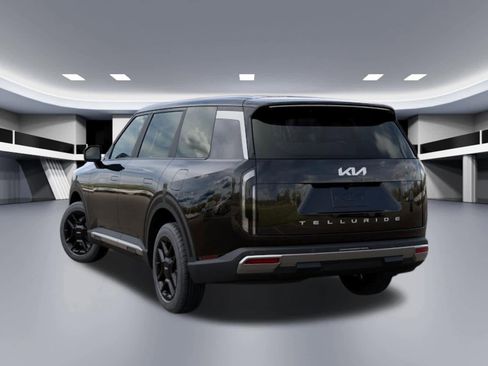 New 2027 Kia Telluride LX FWD image 4