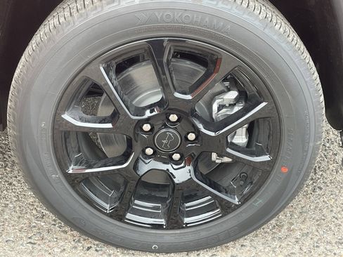 New 2026 Jeep Compass Latitude AWD/4WD image 6