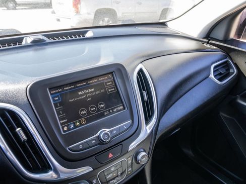 Used 2019 Chevrolet Equinox LT image 30