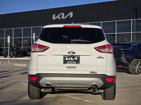 Used 2016 Ford Escape SE w/ Equipment Group 201A image 13