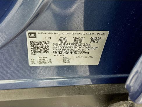 Used 2025 Chevrolet Equinox LT FWD image 12
