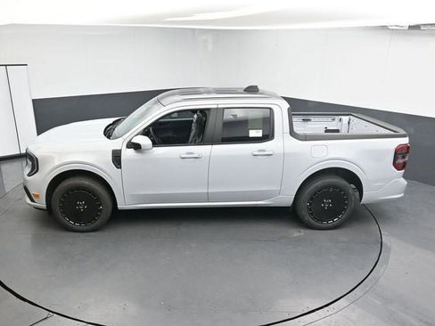 New 2026 Ford Maverick Lobo AWD/4WD image 19