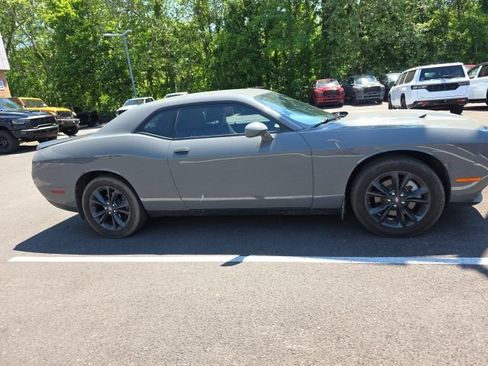 Used 2023 Dodge Challenger SXT w/ Blacktop Package AWD/4WD image 4