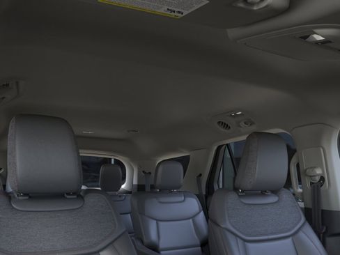 New 2026 Ford Explorer Active RWD image 22
