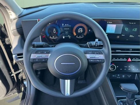 New 2026 Hyundai Tucson SEL FWD image 26