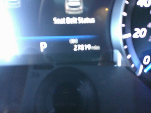 Used 2023 Toyota Highlander XLE image 23