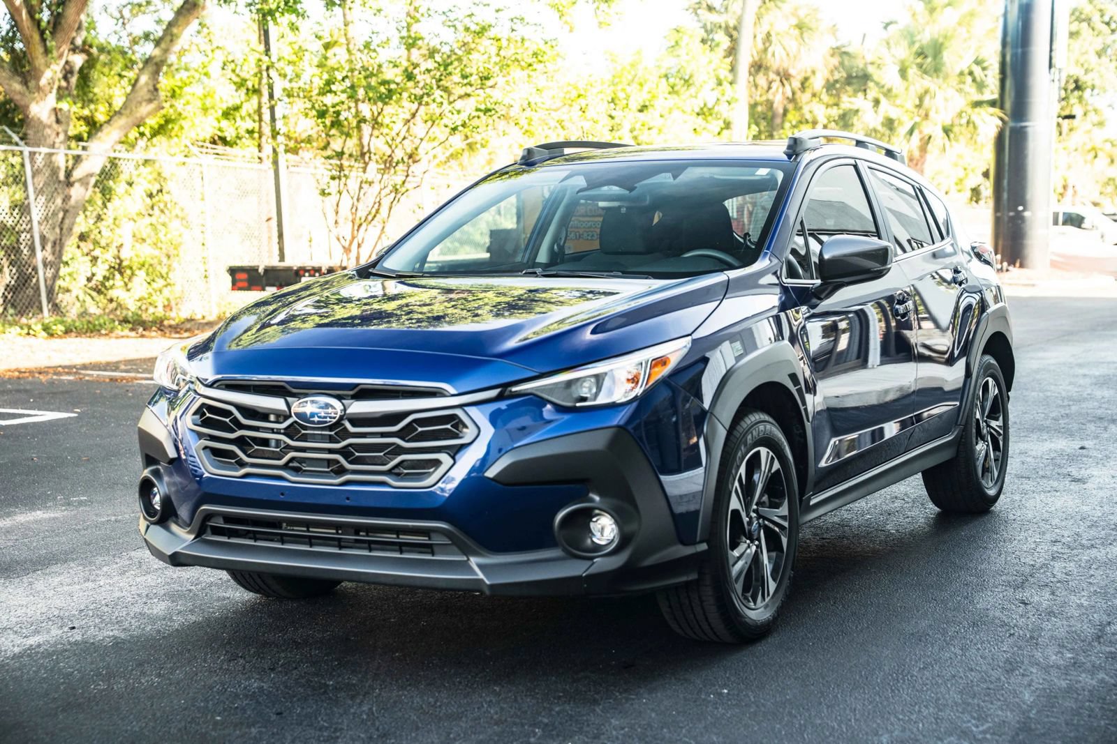 Used 2025 Subaru Crosstrek 2.5i Premium AWD/4WD image 4