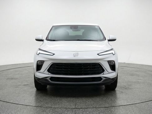 Used 2025 Buick Encore GX Preferred image 2