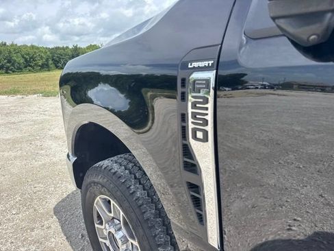 Used 2026 Ford F250 Lariat AWD/4WD image 11