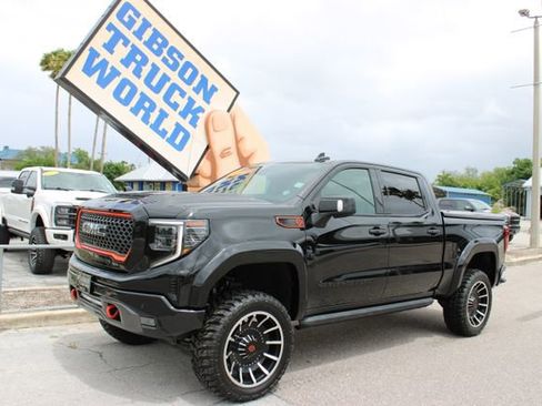 Used 2023 GMC Sierra 1500 AT4 w/ AT4 Premium Package image 1