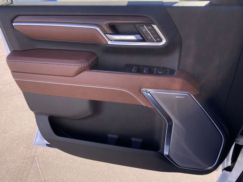 New 2026 GMC Sierra 3500 Denali Ultimate AWD/4WD image 31