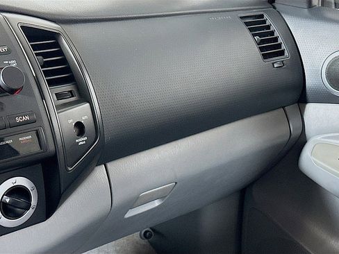 Used 2006 Toyota Tacoma 4x4 Access Cab image 21