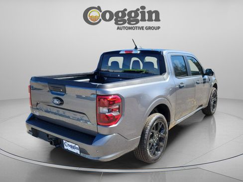 New 2026 Ford Maverick Lobo image 4