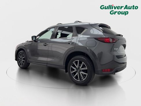 Used 2018 MAZDA CX-5 Touring w/ Preferred Equipment Package AWD/4WD image 4