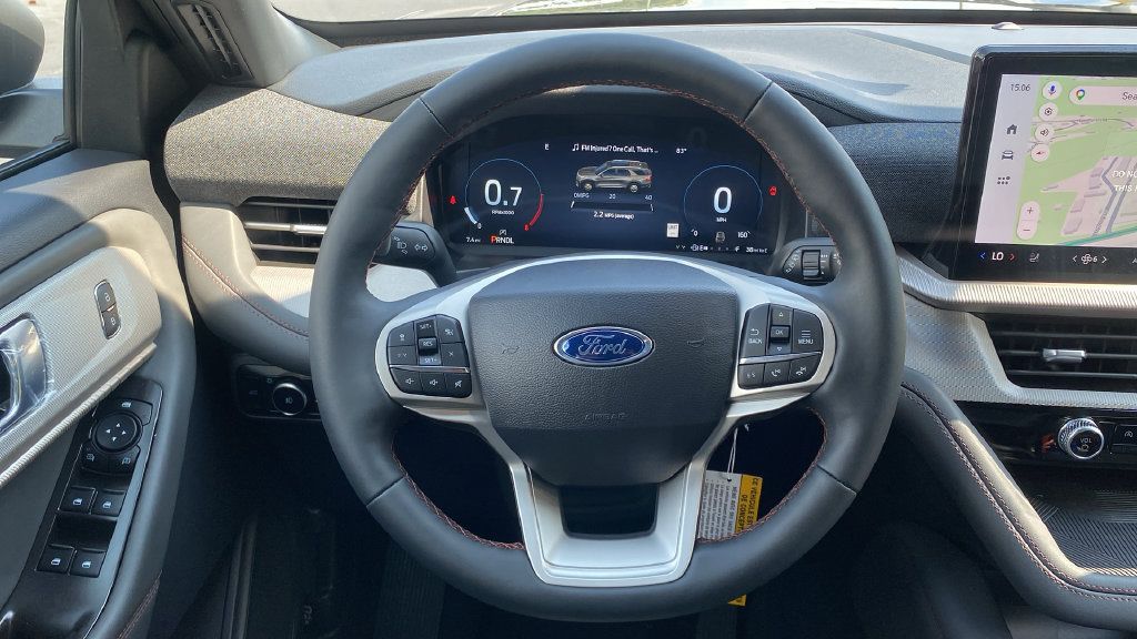 New 2027 Ford Explorer Active w/ Active Comfort Package RWD image 24