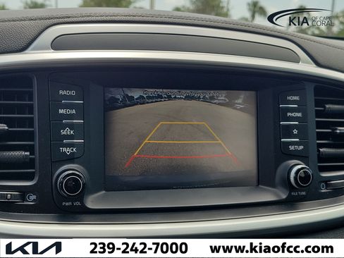 Used 2020 Kia Sorento S FWD image 28