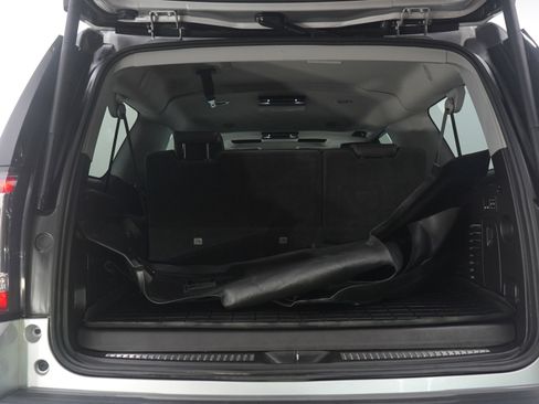 Used 2018 GMC Yukon XL Denali w/ Open Road Package image 19